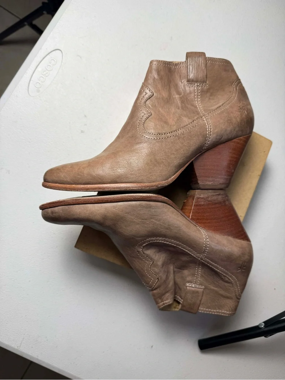 Frye Reina Bootie Sz 8.5 Country Western Style Ash Cowgirl Bar Line Dancing